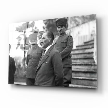 Atatürk Yatay Cam Tablo