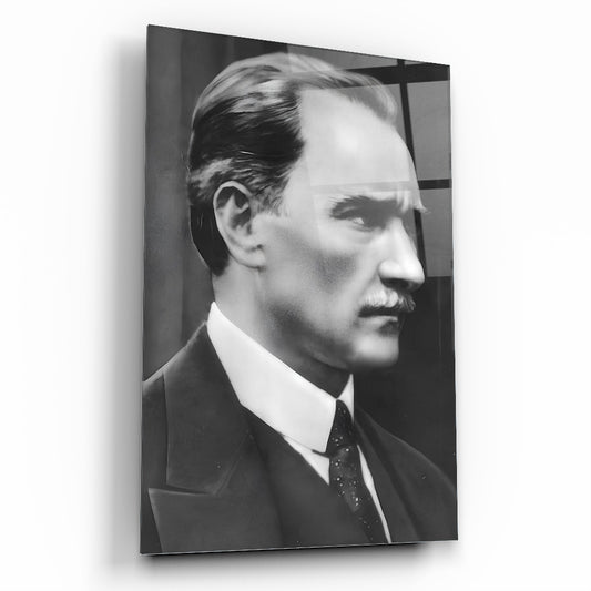 Atatürk Dikey Cam Tablo