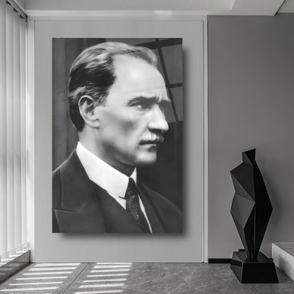 Atatürk Dikey Cam Tablo