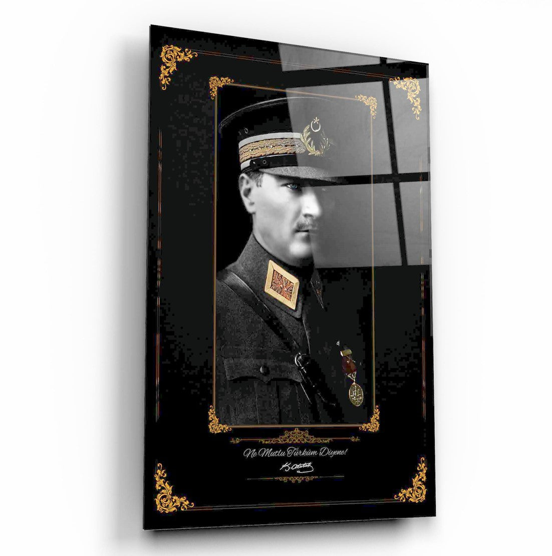 Atatürk Dikey Cam Tablo