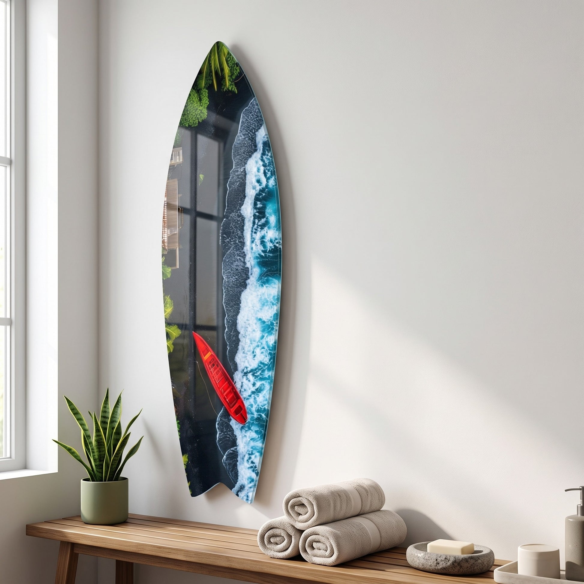 Tropikal Siyah Kum Sahili ve Kırmızı Tekne Surf Board Cam Tablo