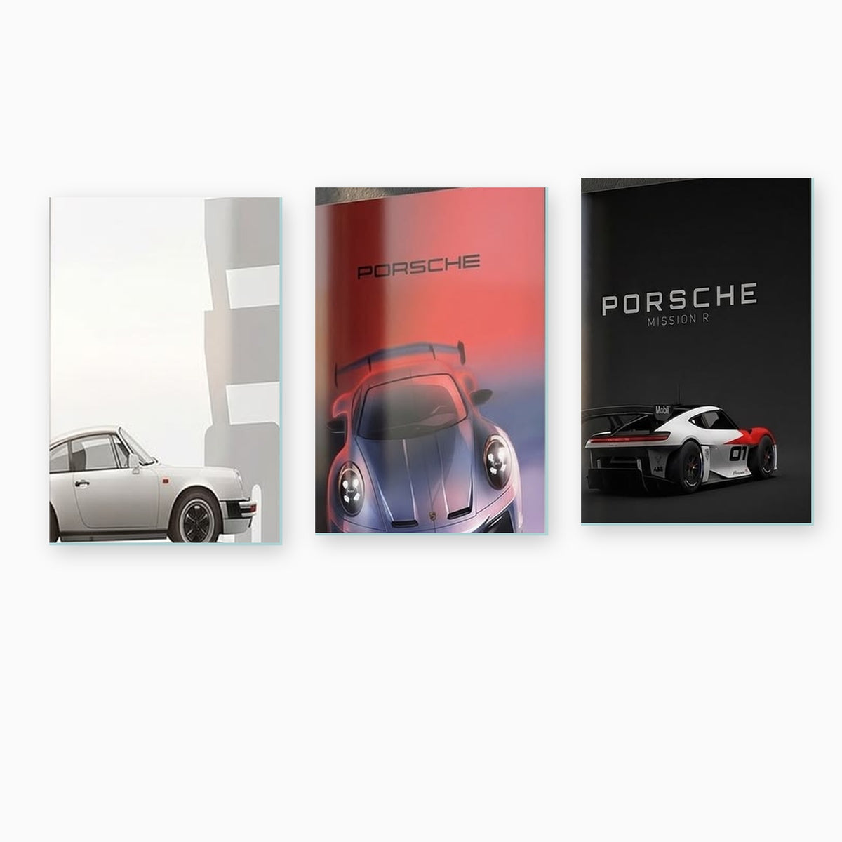 Porsche klasik 911 modern 911 ve Mission R temalı 3'lü cam tablo beyaz zemin vitrin