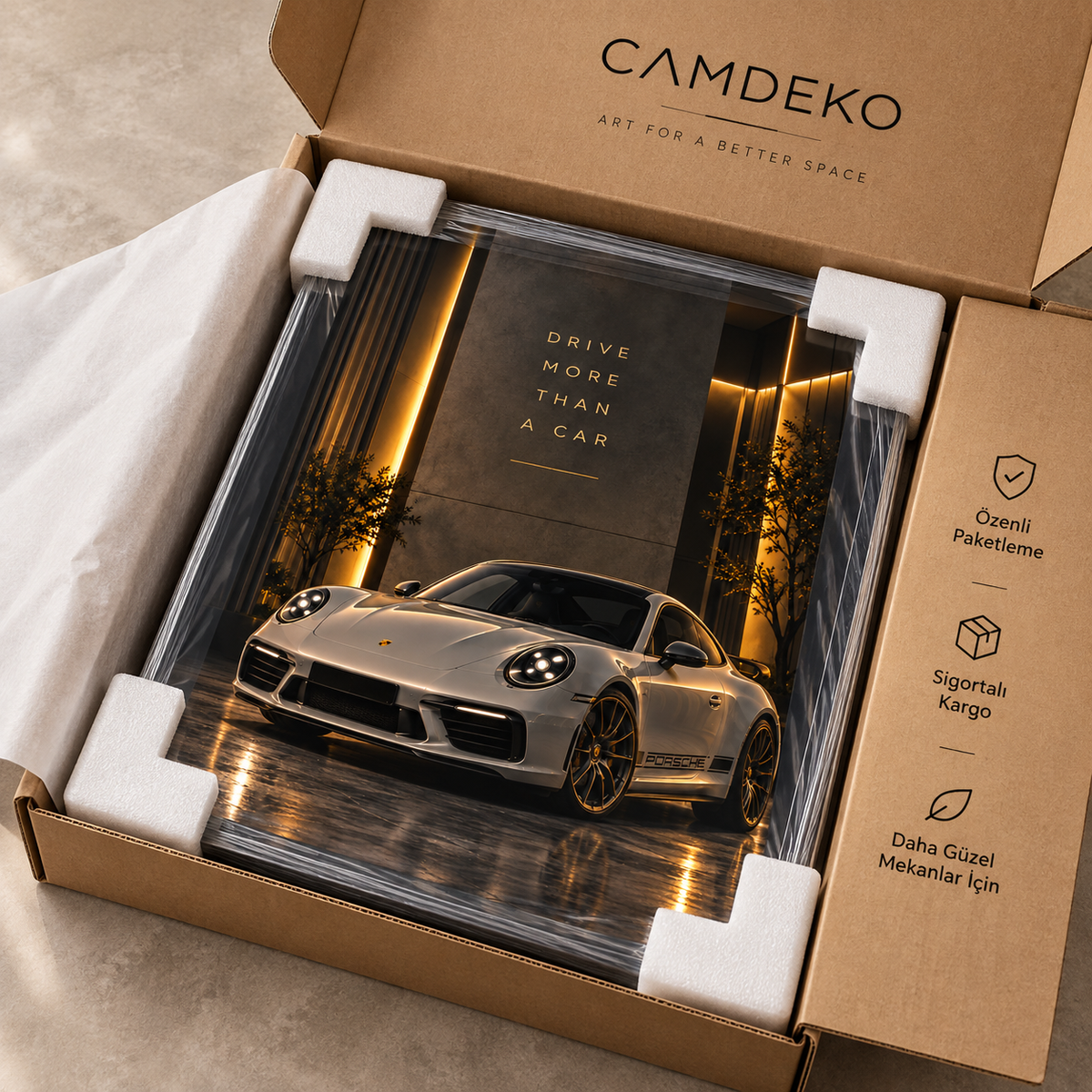 Beyaz Porsche 911 cam tablo CAMDEKO koruyucu paketleme ve sigortalı kargo