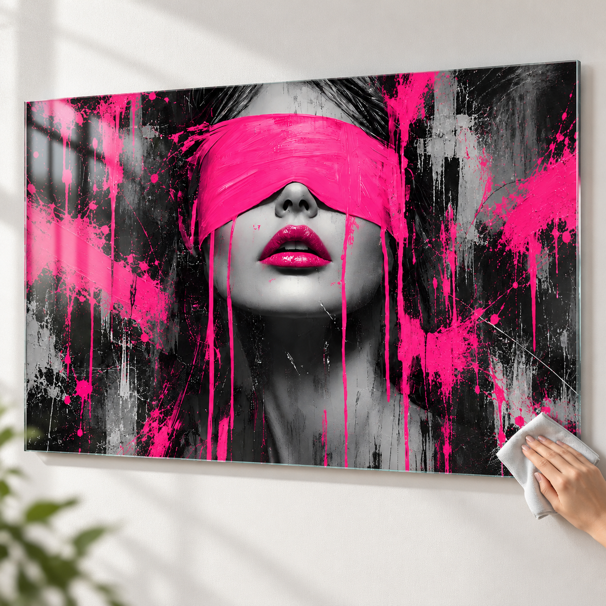 Pembe Siyah Grafiti Kadın Portresi Yatay Cam Tablo - Kolay temizlik