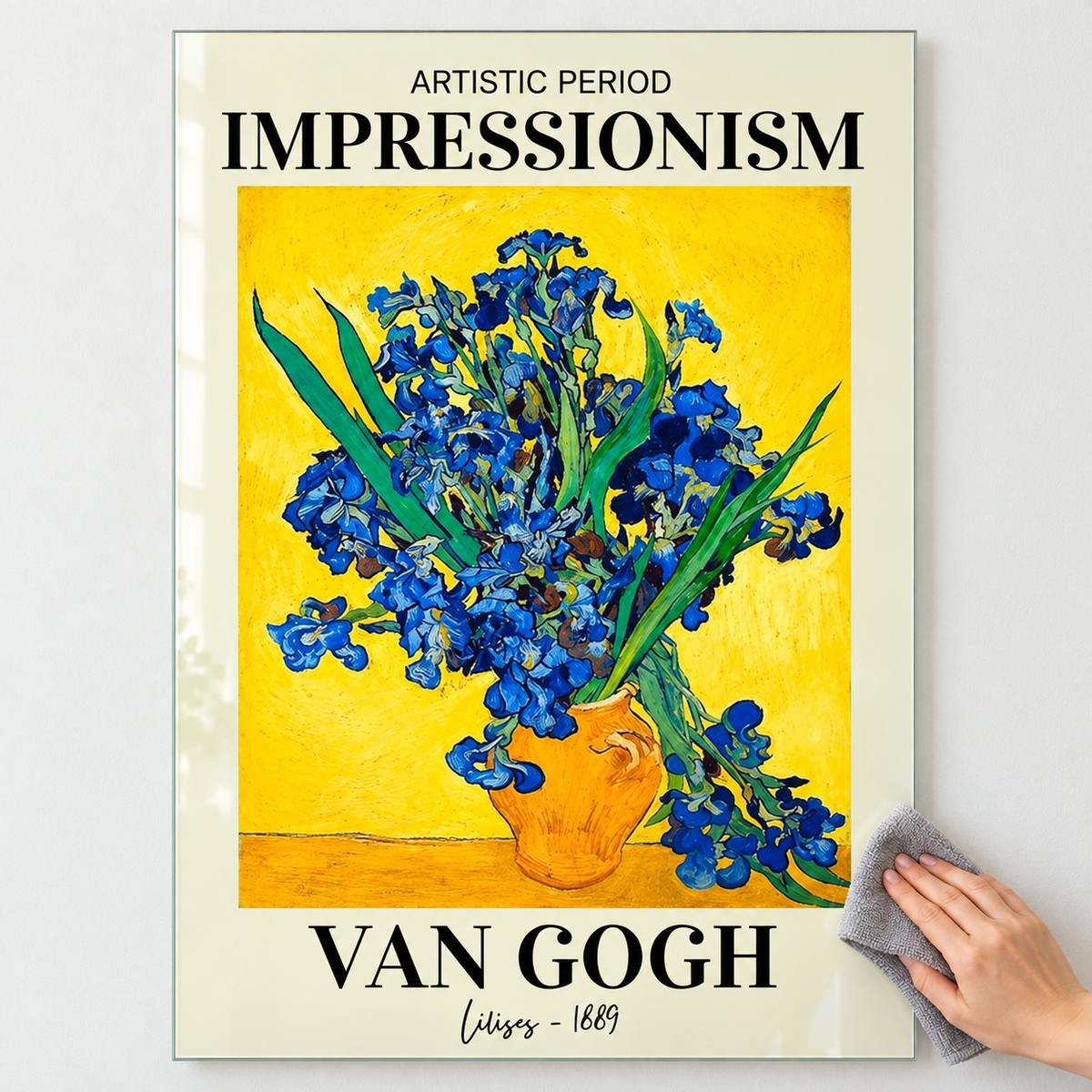 Van Gogh Sarı Zeminli Mavi Süsenler Dikey Cam Tablo - Kolay temizlik