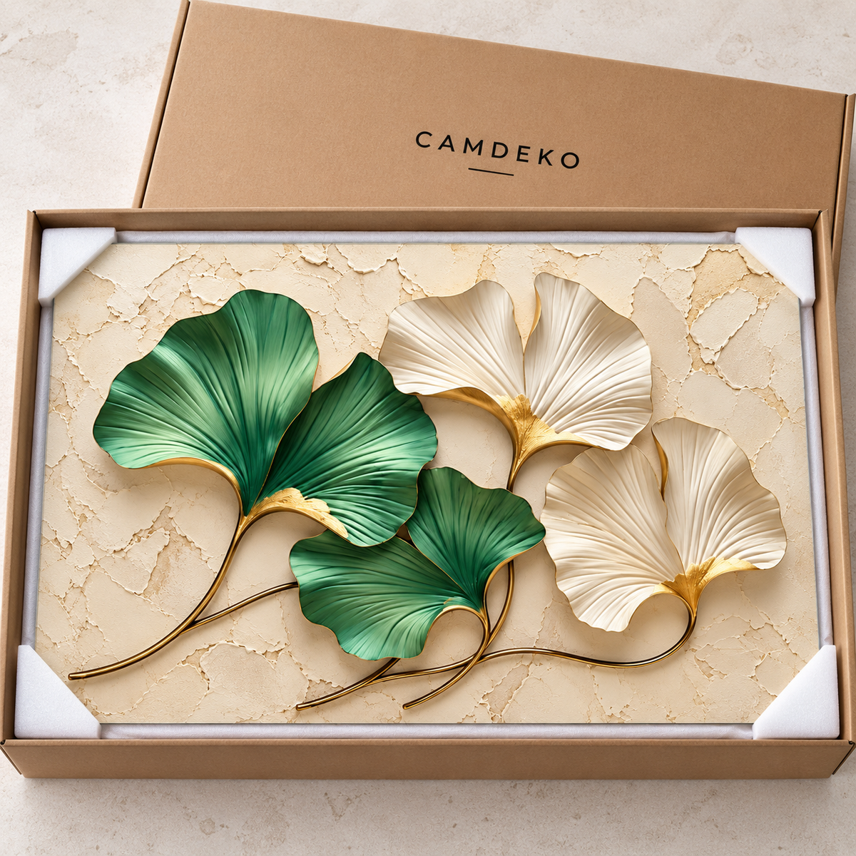 CAMDEKO yeşil ve krem gold ginkgo yaprakları — Koruyucu köşeli kraft ambalaj