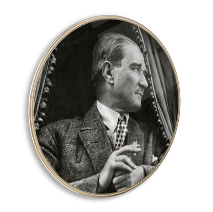 Atatürk Yuvarlak Cam Tablo